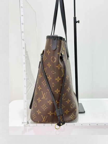 LOUIS VUITTON Brown & Black Monogram Tote Bag