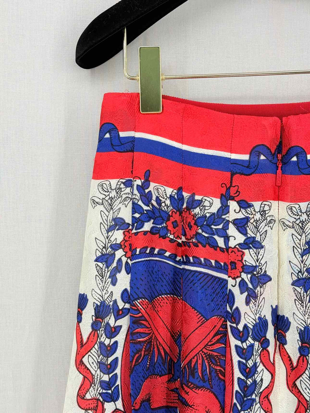 GUCCI Red Multicolor Size US 4/2 Outfit Set
