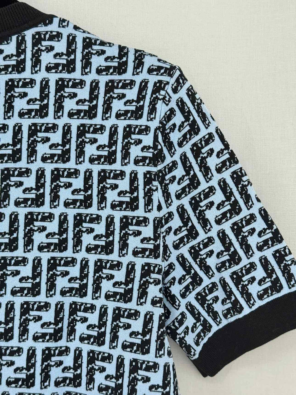 FENDI Blue & Black FF Zucca Size US 8 Sweater