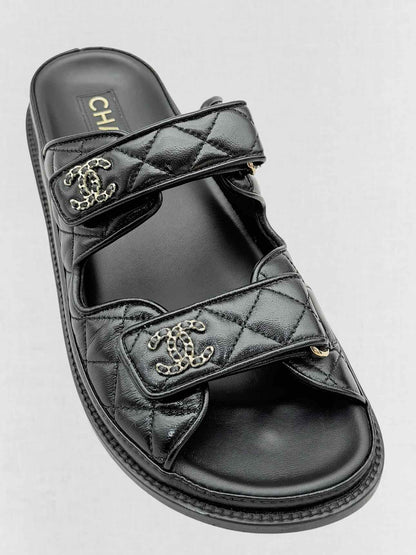 CHANEL Dad Black Quilted Size EU 39 Sandals