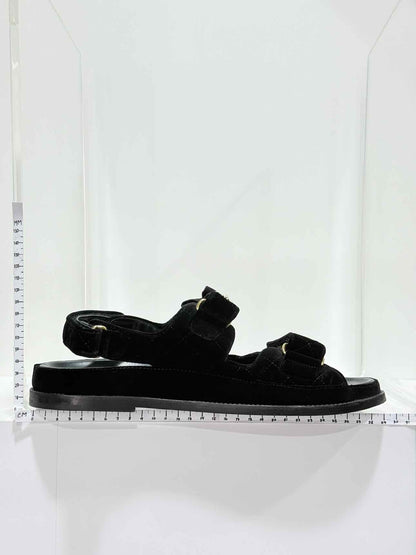 CHANEL Velvet Dad Black Quilted Size EU 42 Sandals