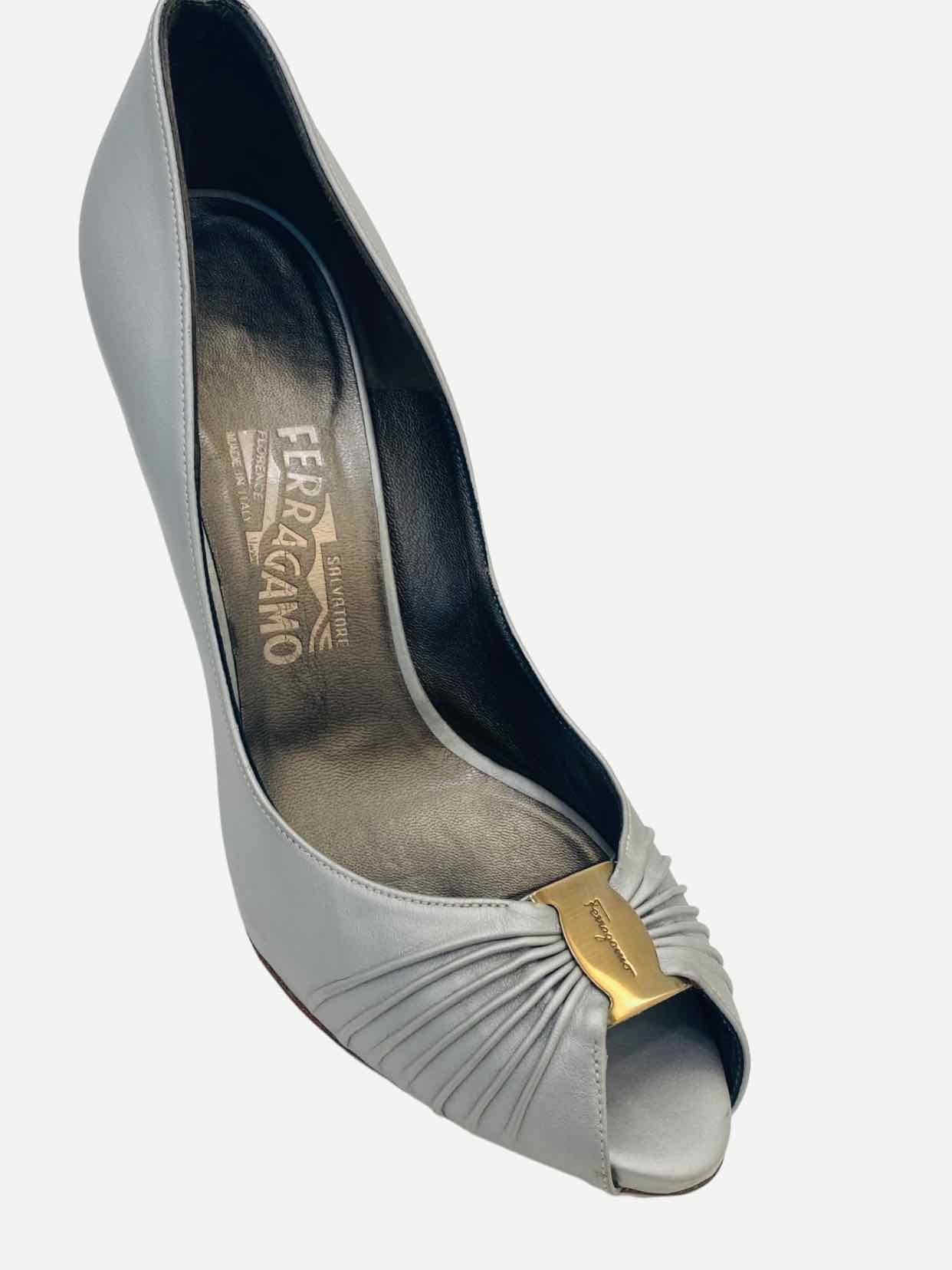 SALVATORE FERRAGAMO Peep Toe Silver Pumps