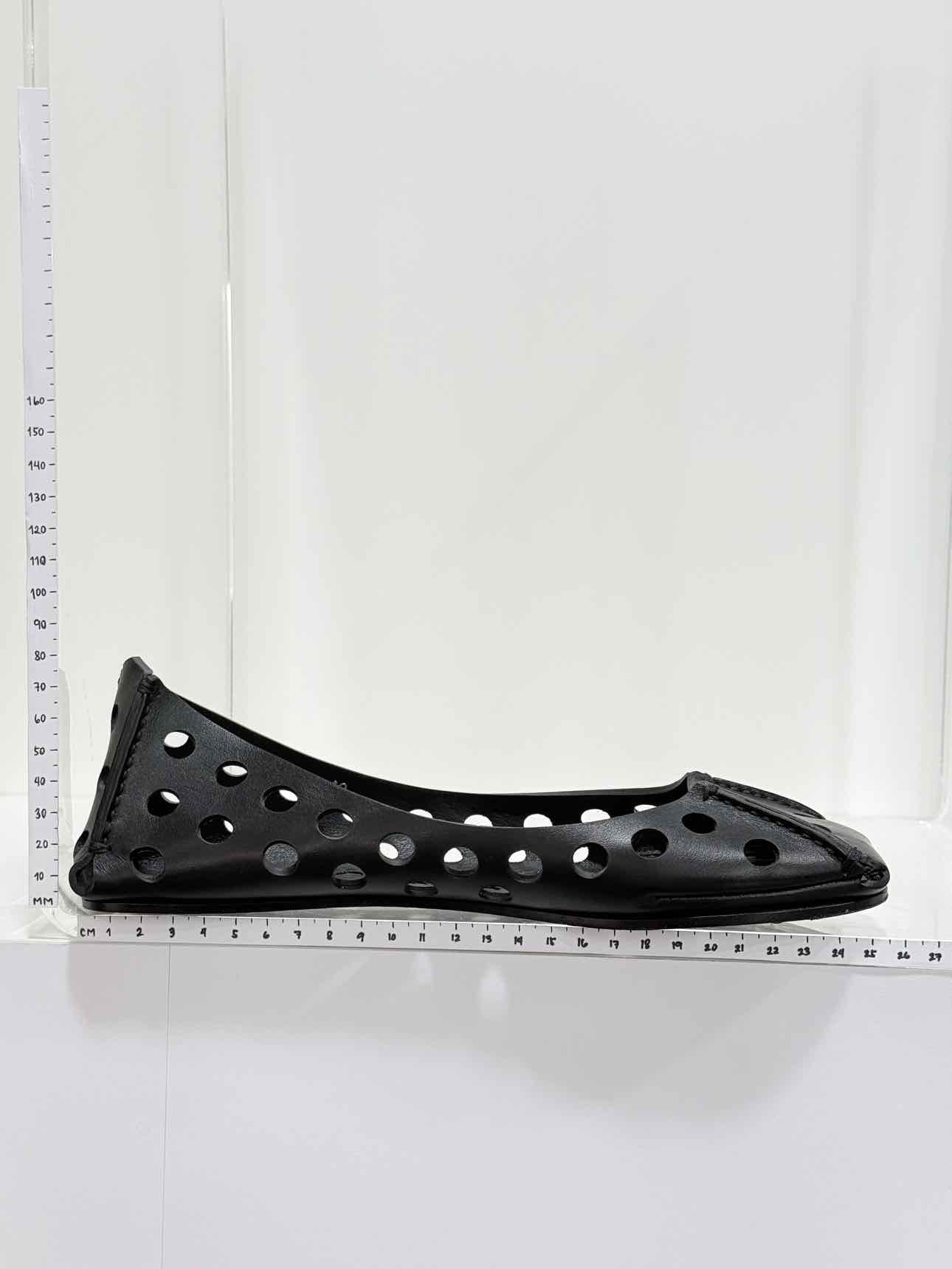 ALAIA Black Perforated Size EU 40 Ballet Flats