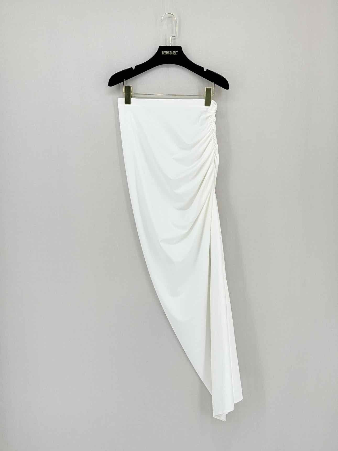 LAVARICE White Size Small Outfit Set