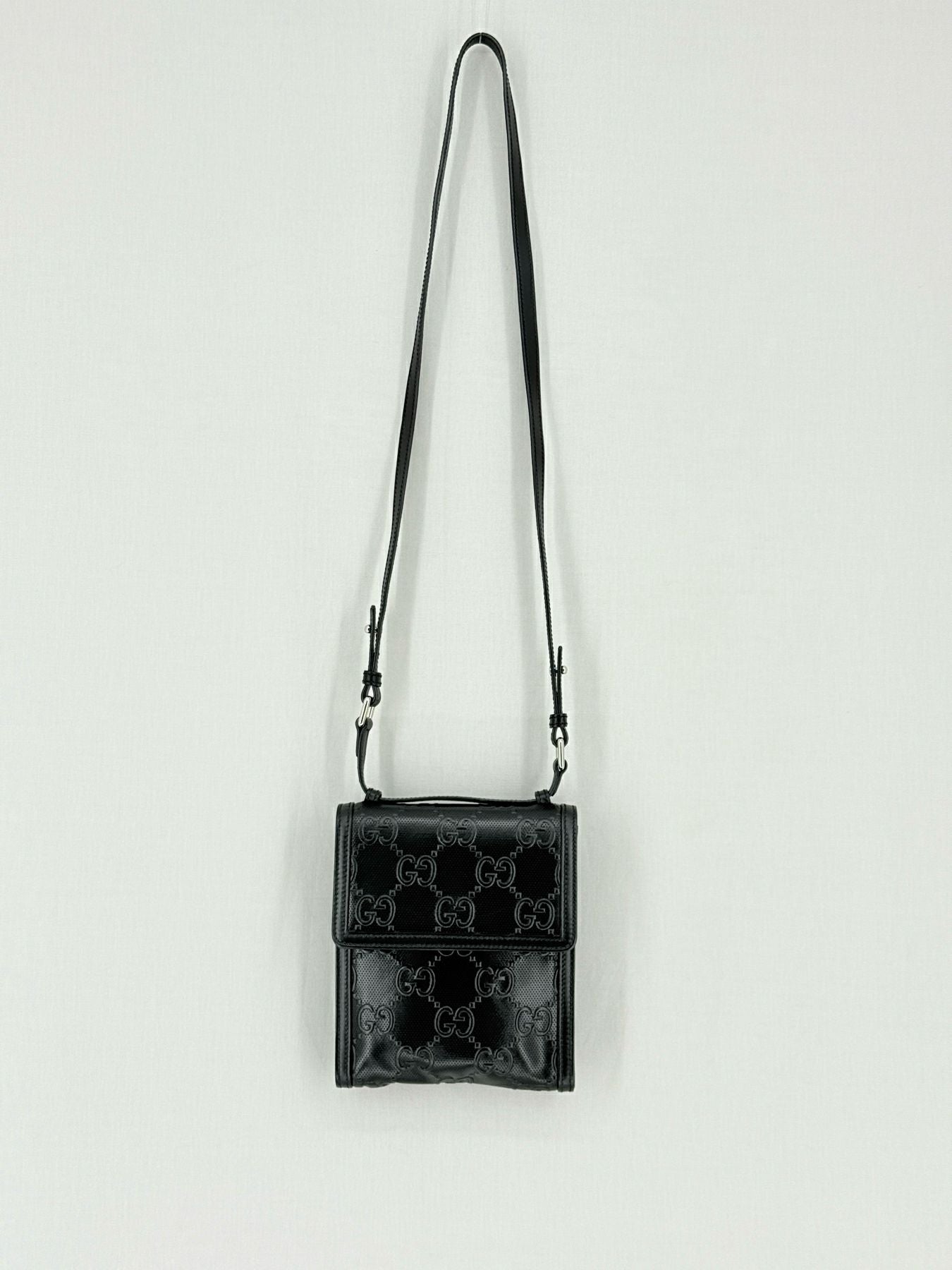 GUCCI Black GG Embossed Crossbody