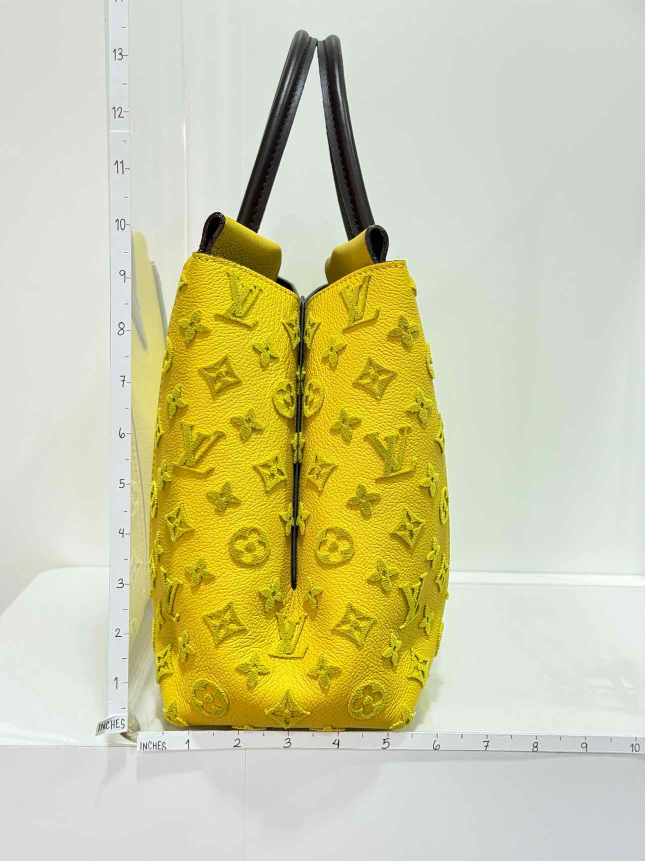 LOUIS VUITTON W Yellow Monogram Tote Bag