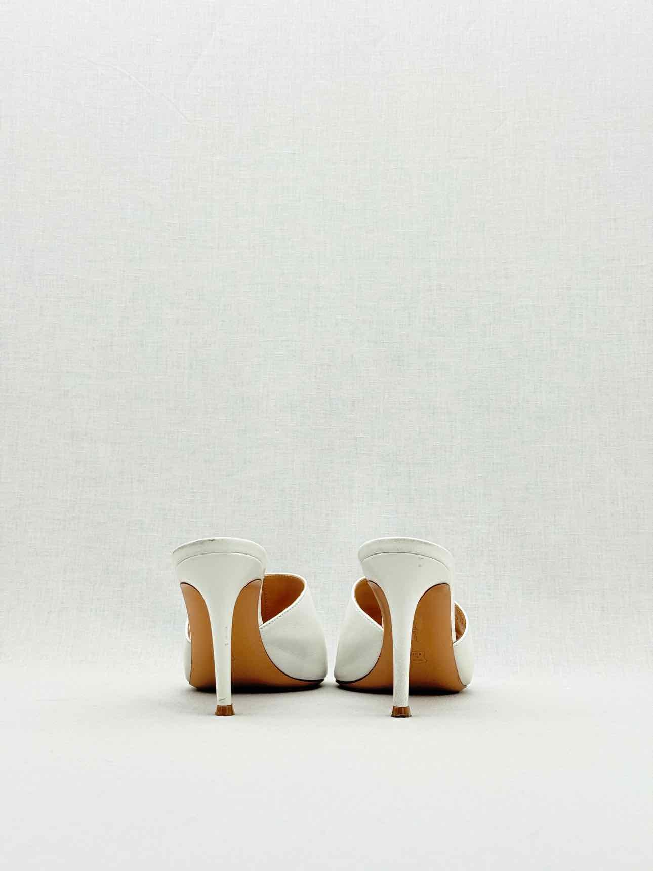 GIANVITO ROSSI White Size EU 38.5 Heeled Sandals
