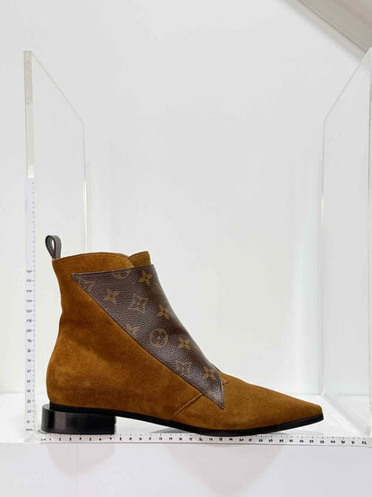 LOUIS VUITTON Jumble Brown Size EU 38.5 Ankle Boots