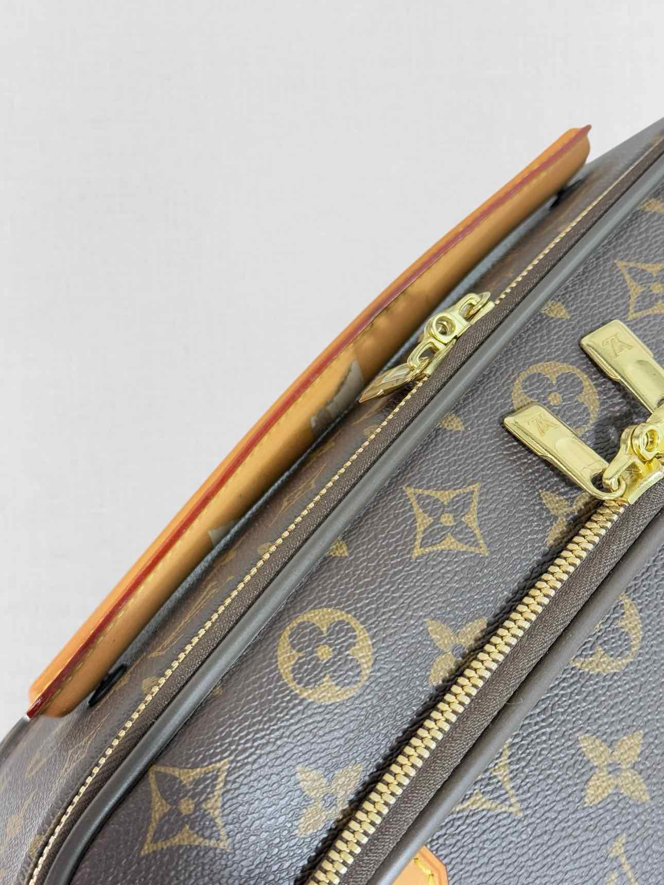 LOUIS VUITTON Pegase Brown Rolling Luggage