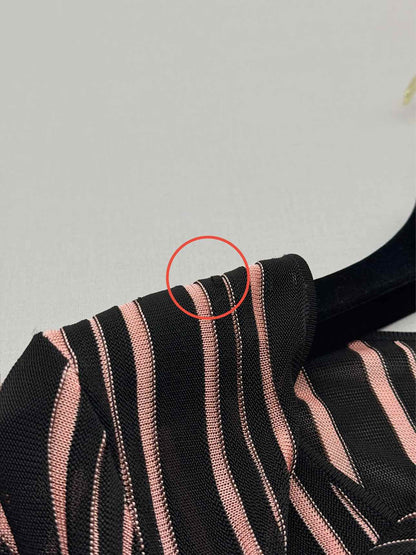 DIANE VON FURSTENBERG Black & Pink Size Small Top