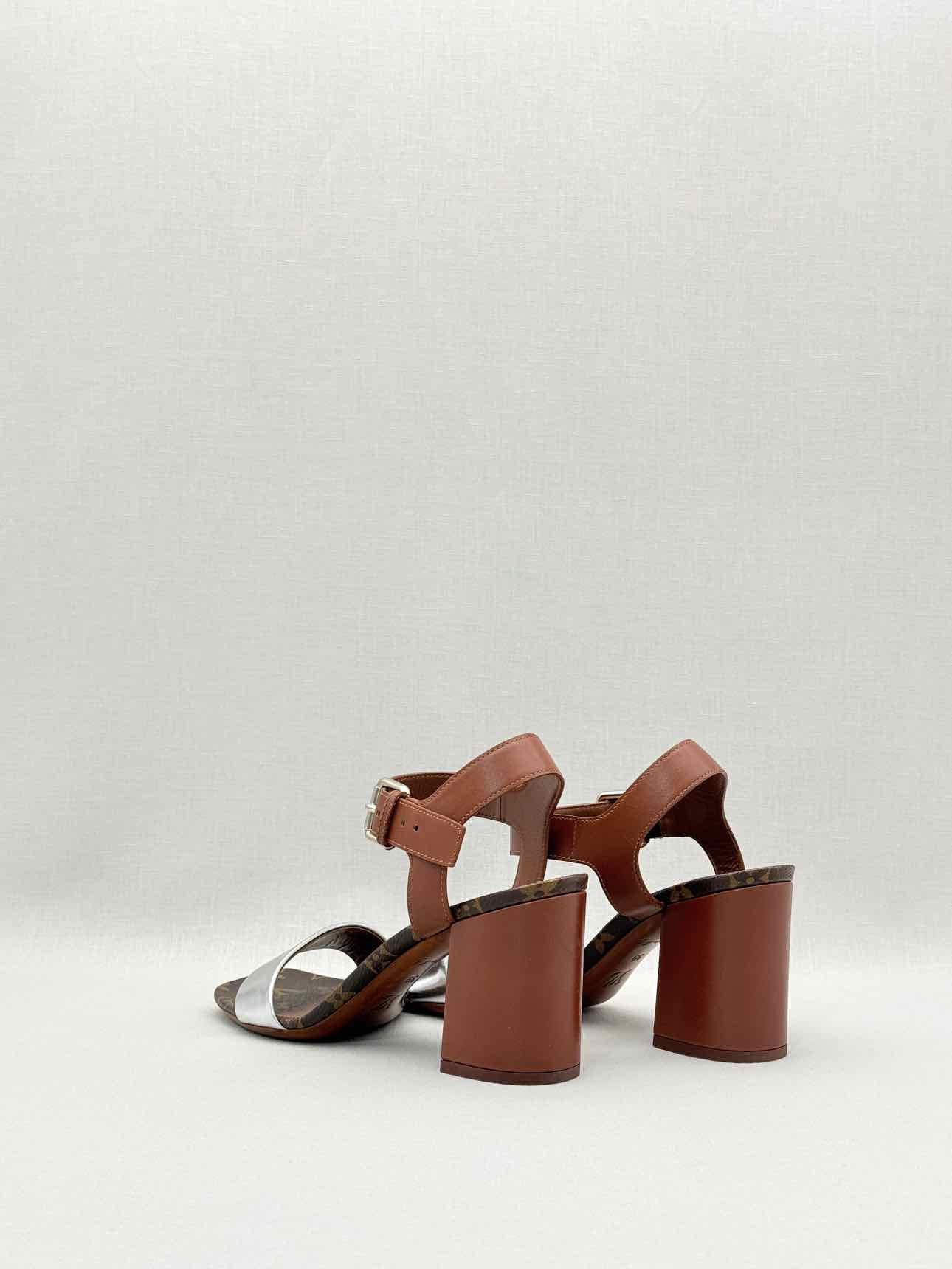 LOUIS VUITTON Bloom Monogram Size EU 39 Heeled Sandals