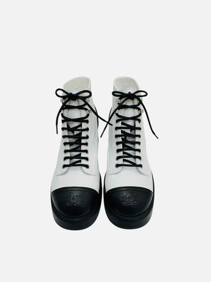 CHANEL Combat White w/ Black Size EU 39.5 Ankle Boots