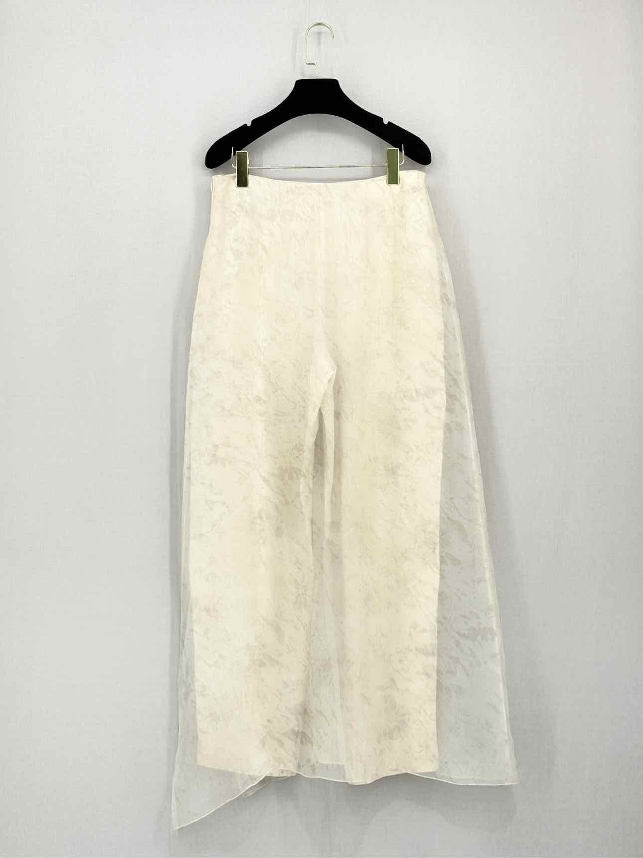 GIORGIO ARMANI Cream Jacquard Size US 8 Outfit Set