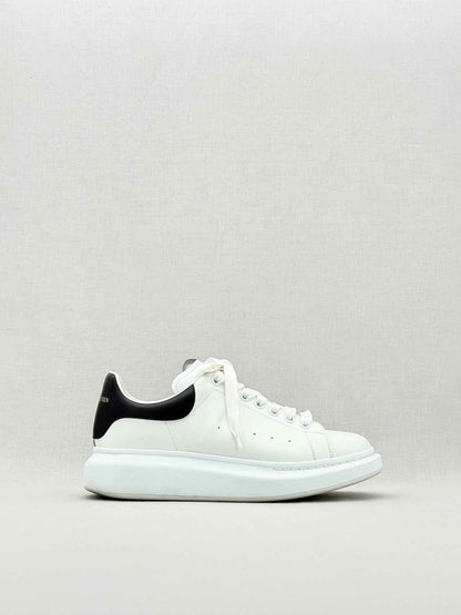 ALEXANDER MCQUEEN Oversized White Size EU 42 Sneakers