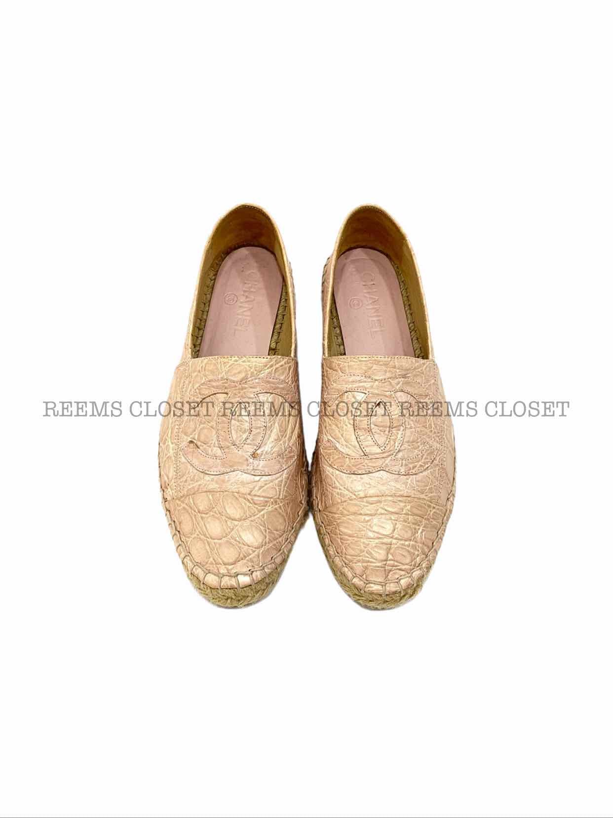 CHANEL Espadrille Pink Size EU 38 Flats