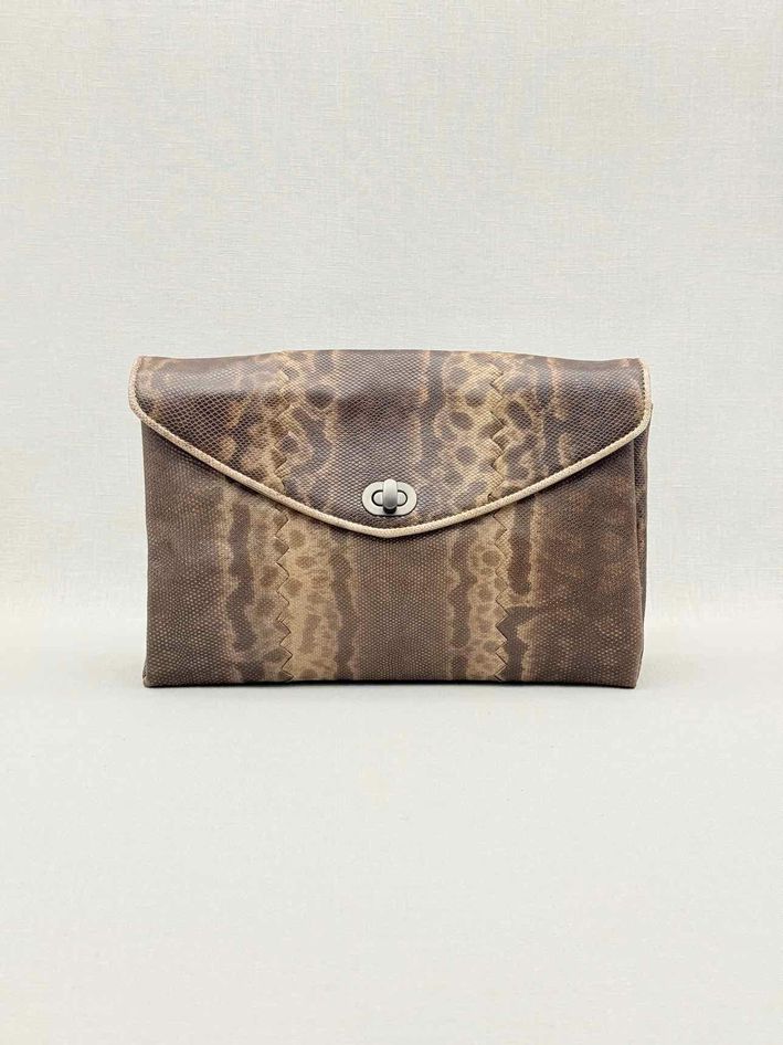BOTTEGA VENETA Envelope Brown Clutch