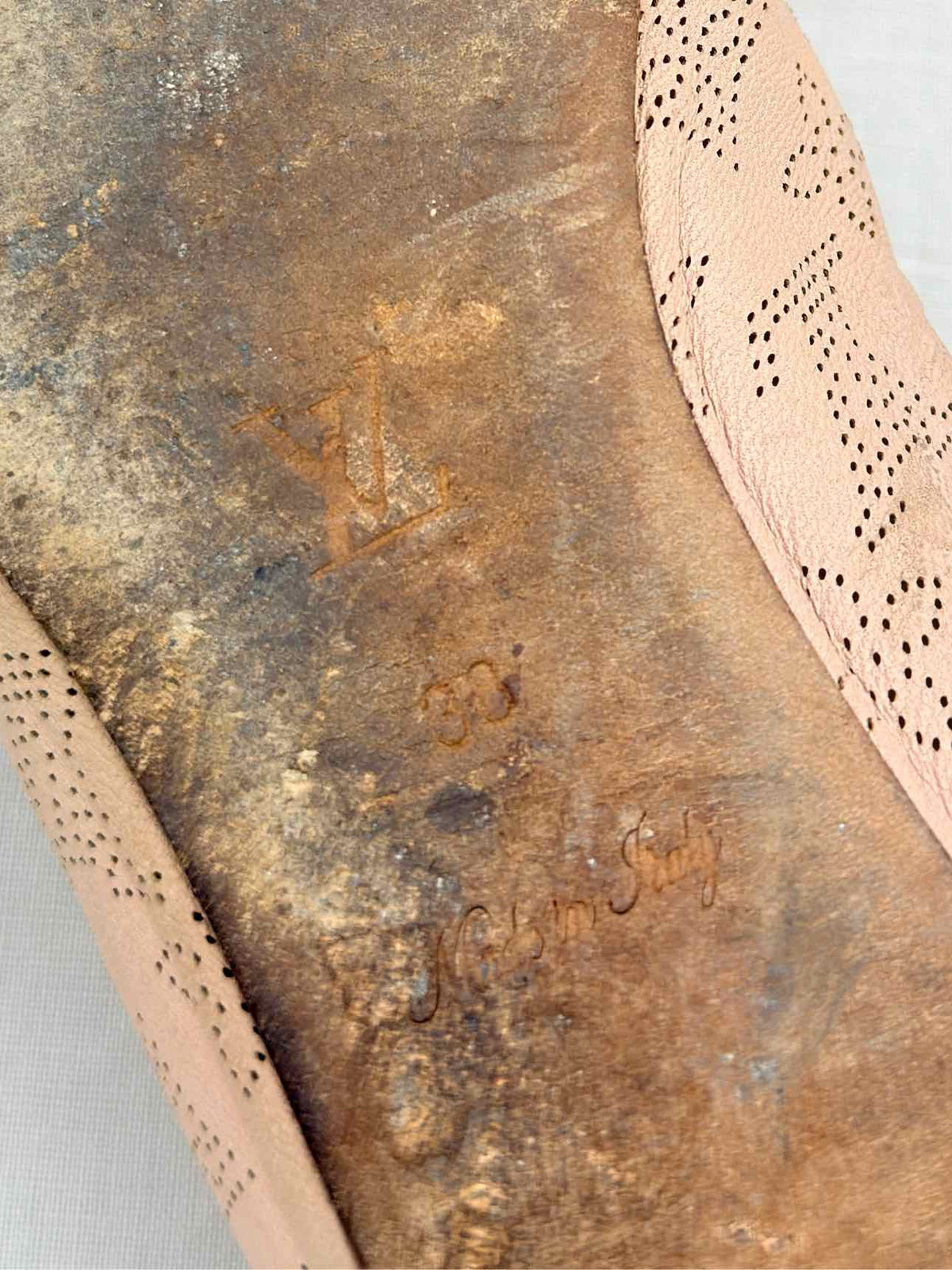 LOUIS VUITTON Scrunch Beige Size EU 38 Ballet Flats