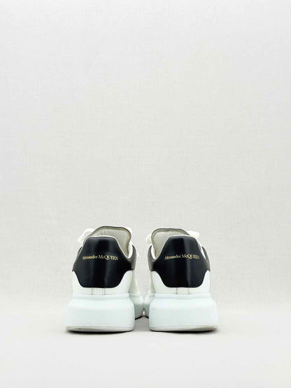 ALEXANDER MCQUEEN Oversized White Size EU 42 Sneakers