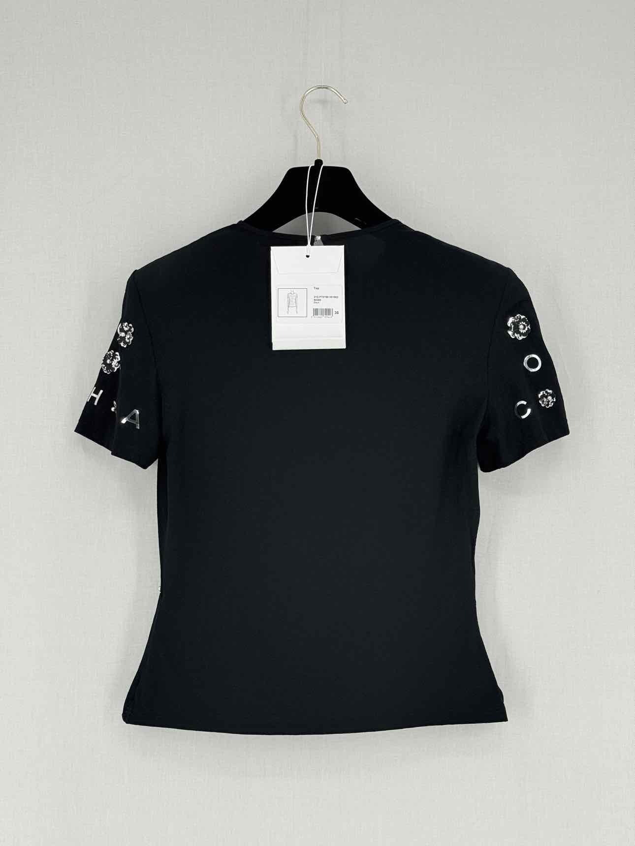 CHANEL Black Size US 4 T-shirt