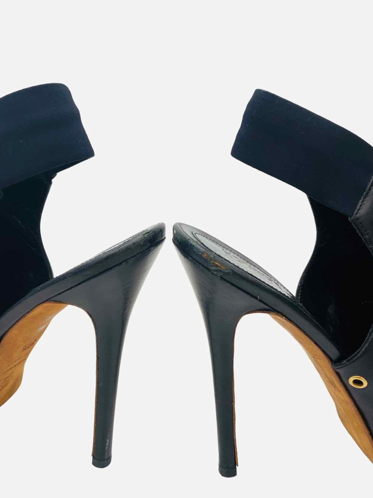 ALEXANDER MCQUEEN Black w/ Gold Size EU 39.5 Slingbacks