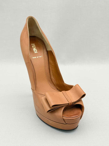 FENDI Peep Toe Tan Size EU 38 Pumps