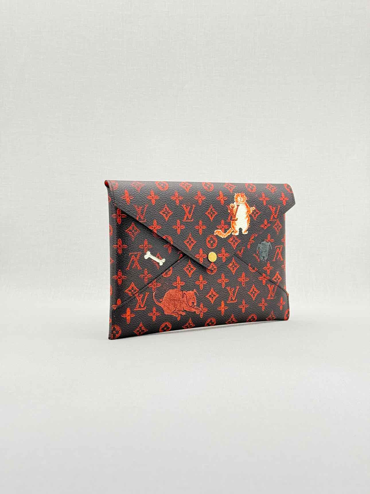 LOUIS VUITTON Black Multicolor Monogram Clutch