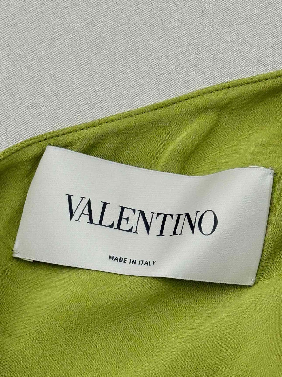 VALENTINO Cape Effect Green Size US 6 Long Dress
