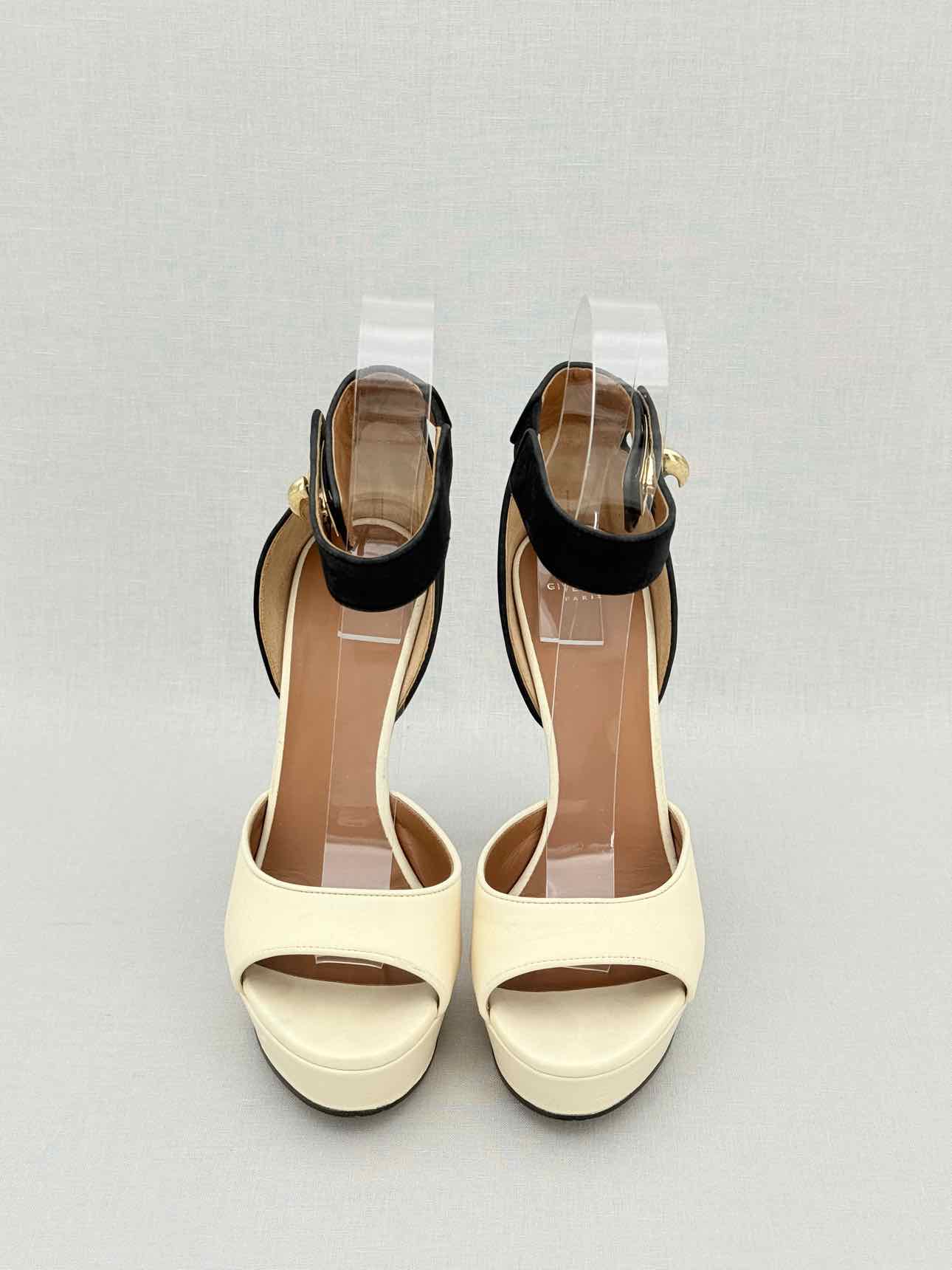 GIVENCHY Cream & Black Size EU 38 Heeled Sandals