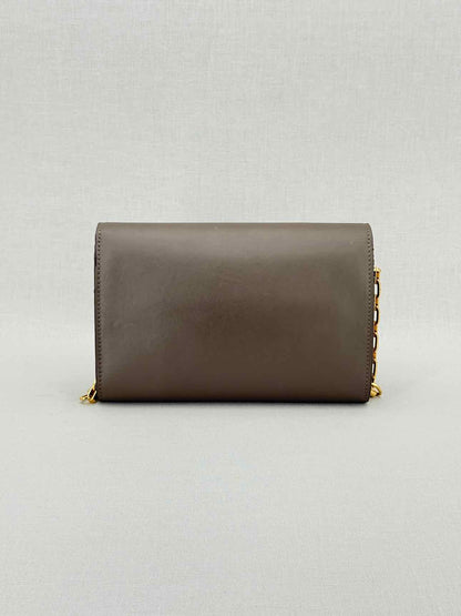 LOUIS VUITTON Chain Louise Taupe Clutch