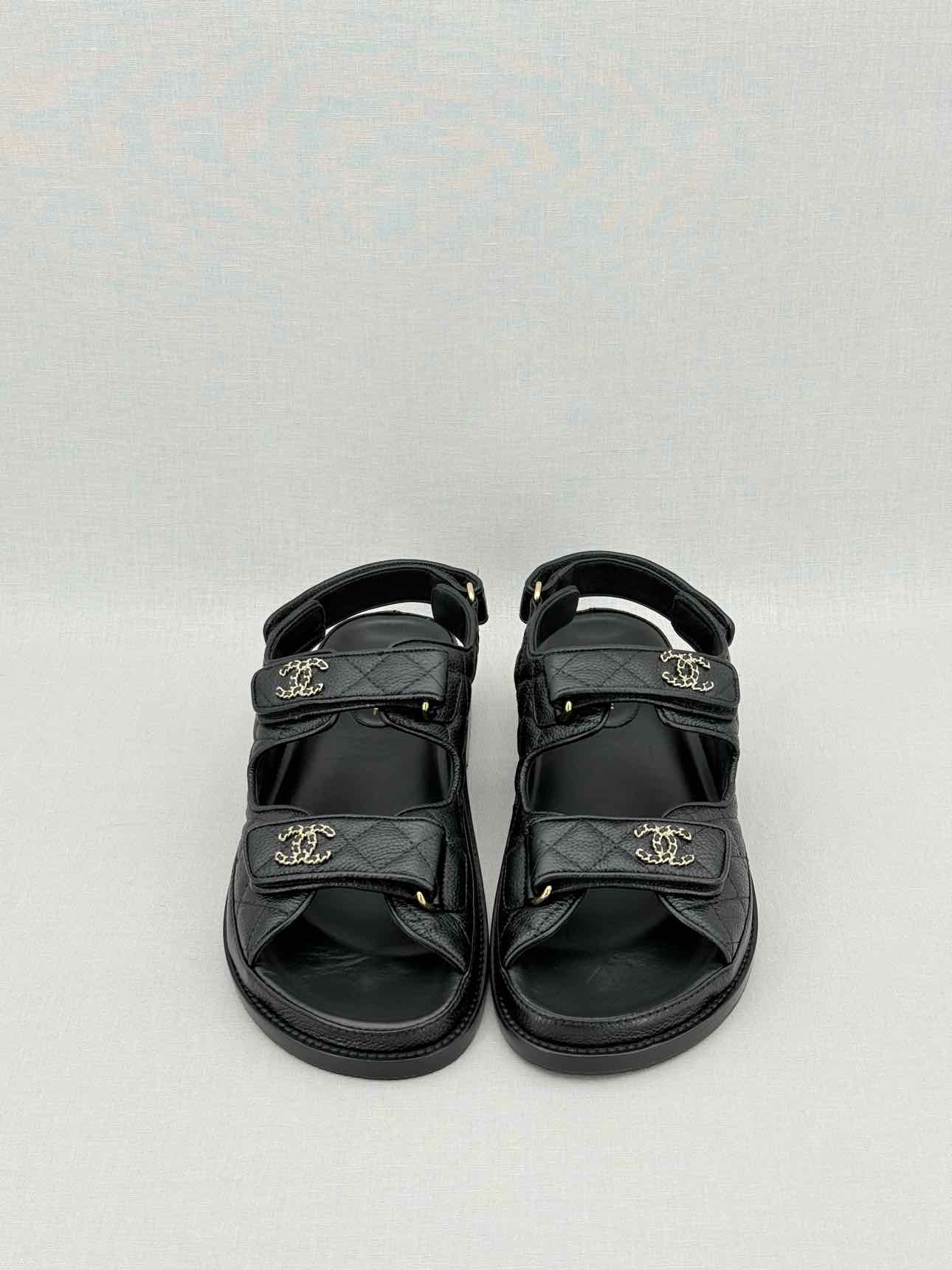 CHANEL Dad Black Quilted Size EU 39 Sandals
