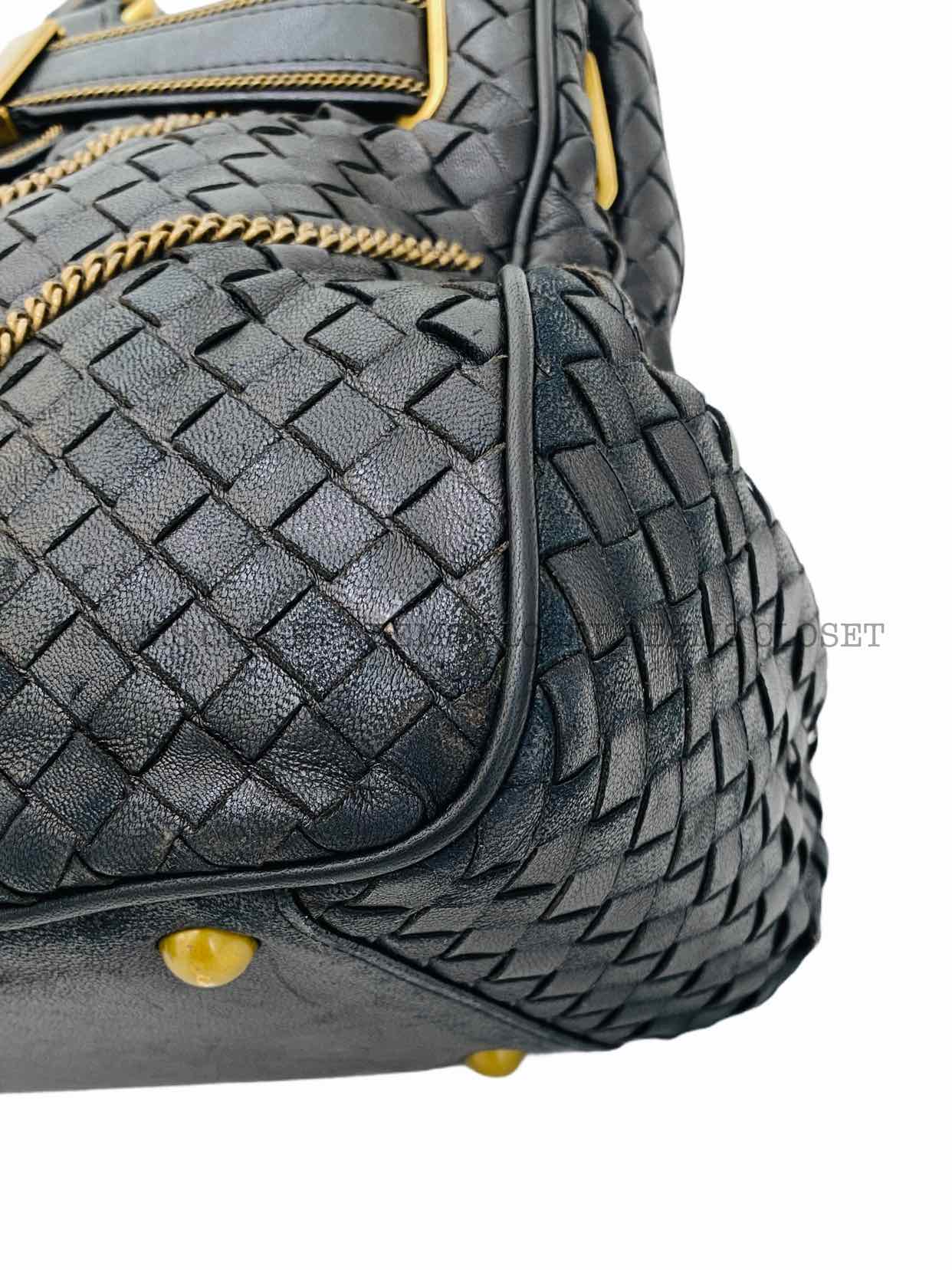 BOTTEGA VENETA Chain Detail Black Shoulder Bag