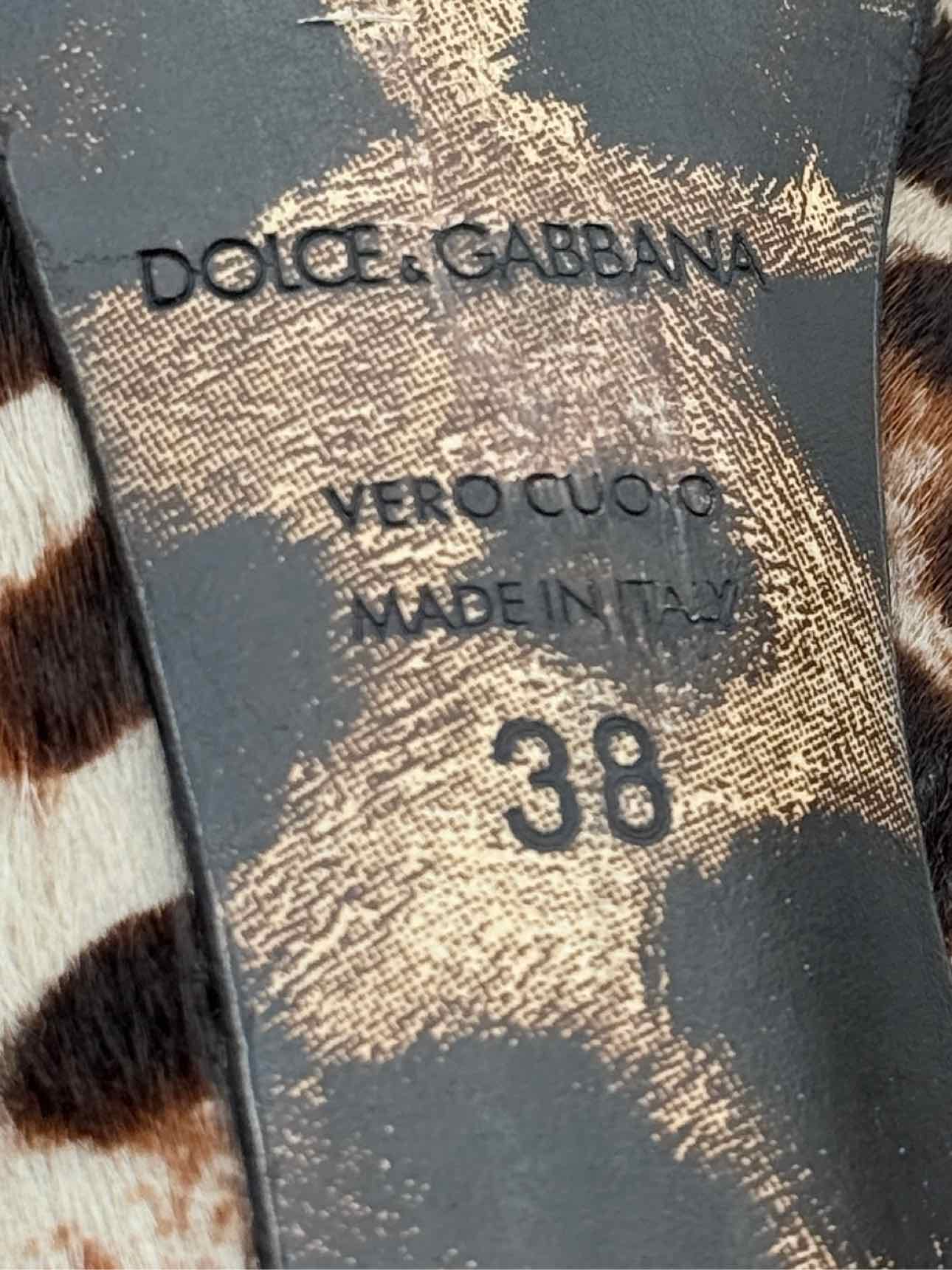 DOLCE & GABBANA Beige & Black Size EU 38 Pumps