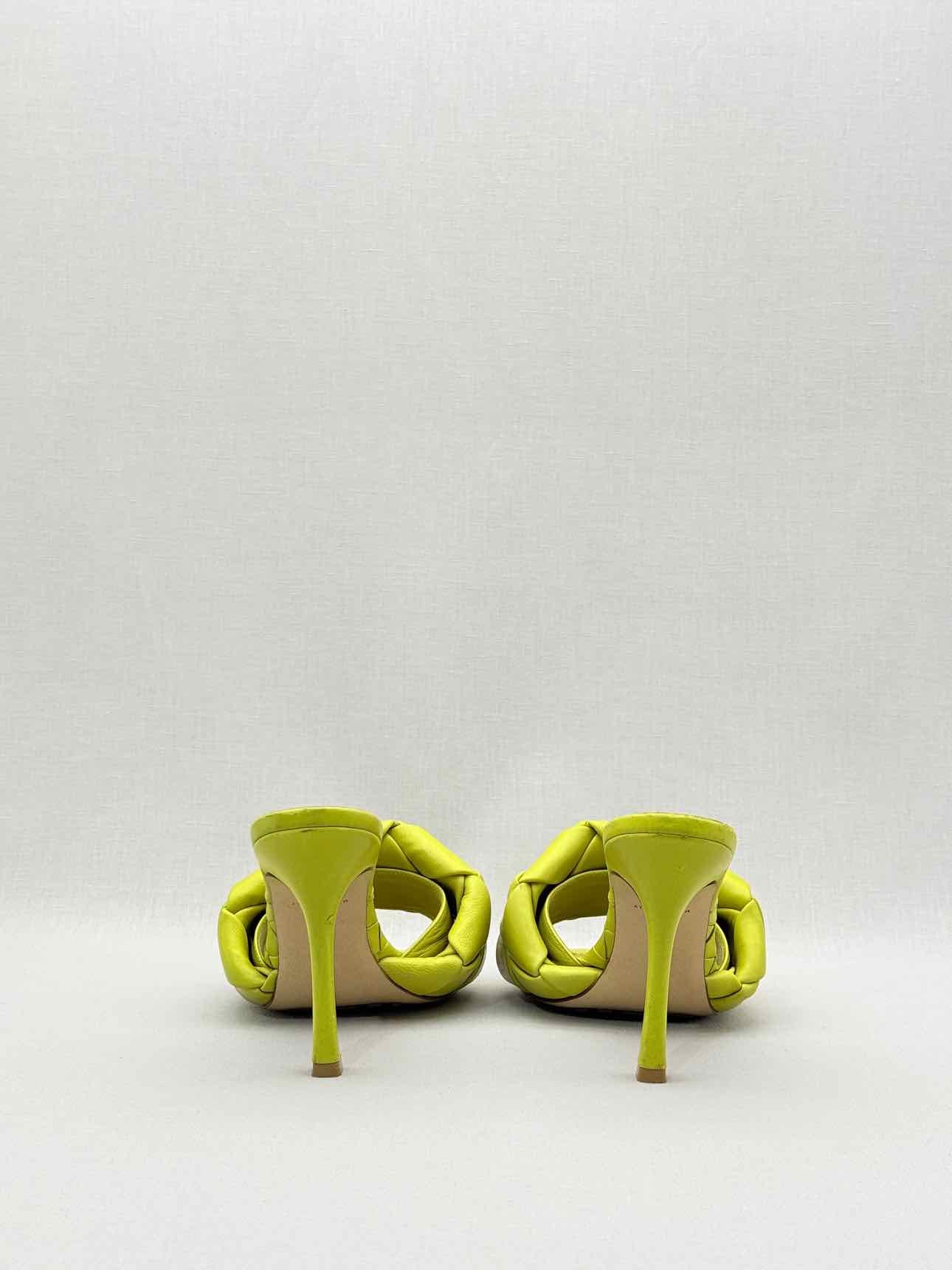 BOTTEGA VENETA Lido Yellow Woven Size EU 38 Mules