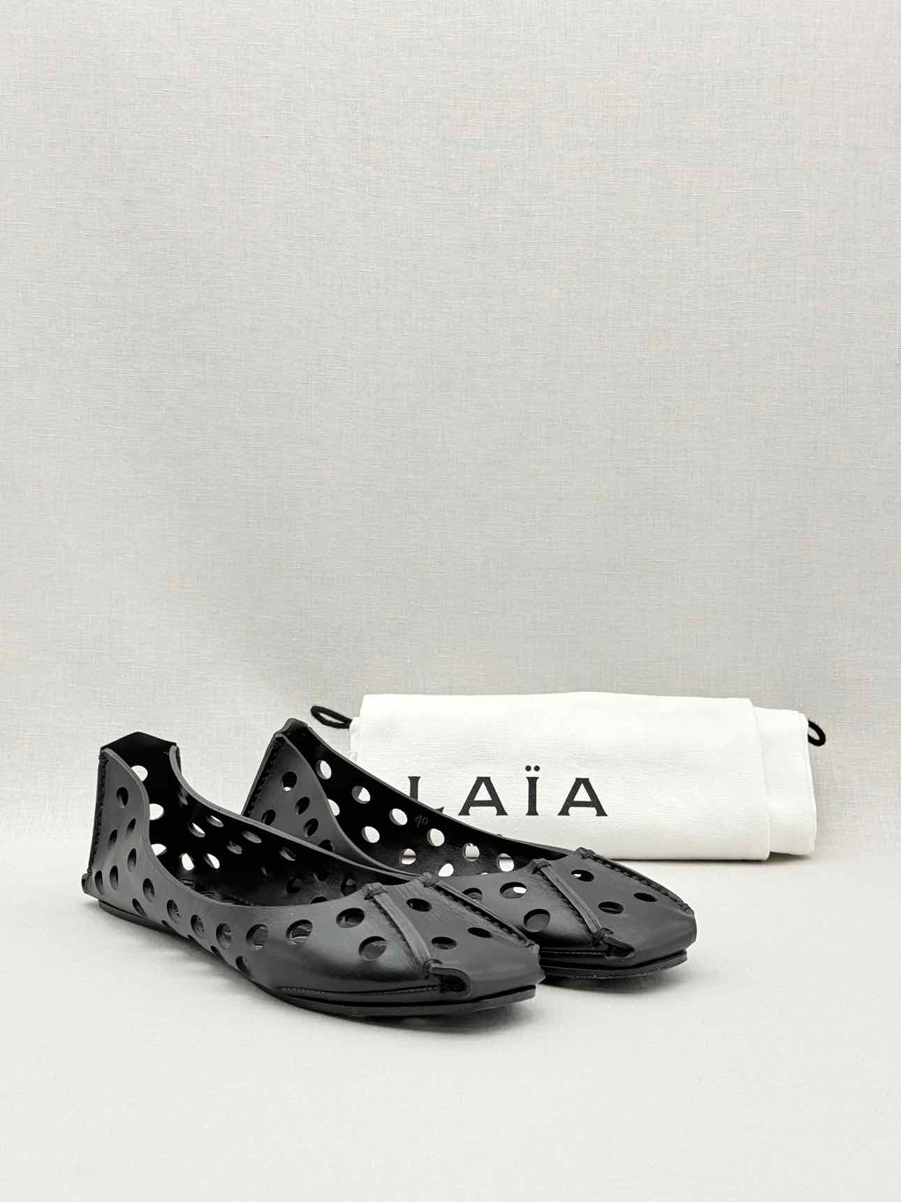 ALAIA Black Perforated Size EU 40 Ballet Flats