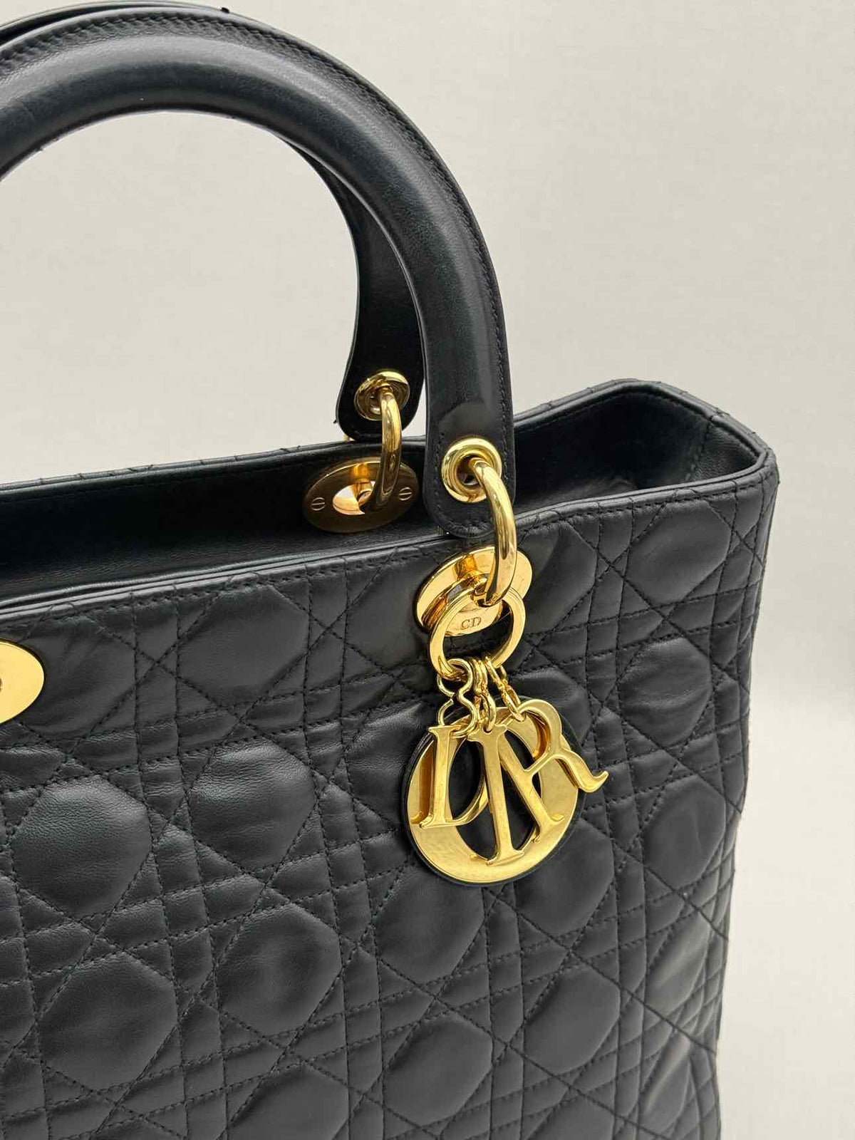 CHRISTIAN DIOR Lady Dior Black Cannage Top Handle