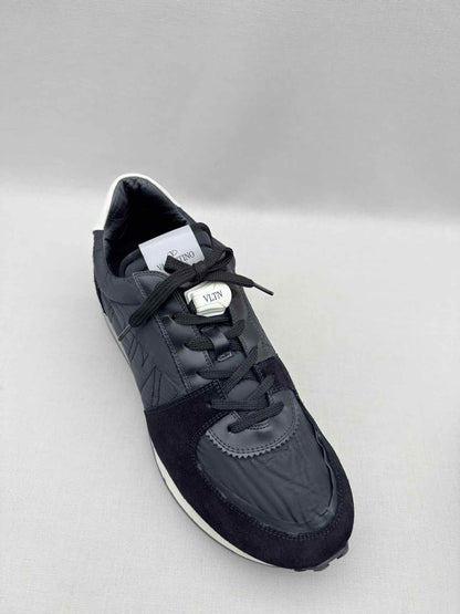 VALENTINO GARAVANI Black Size EU 44 Sneakers