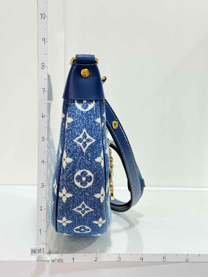 LOUIS VUITTON Loop Blue Monogram Shoulder Bag