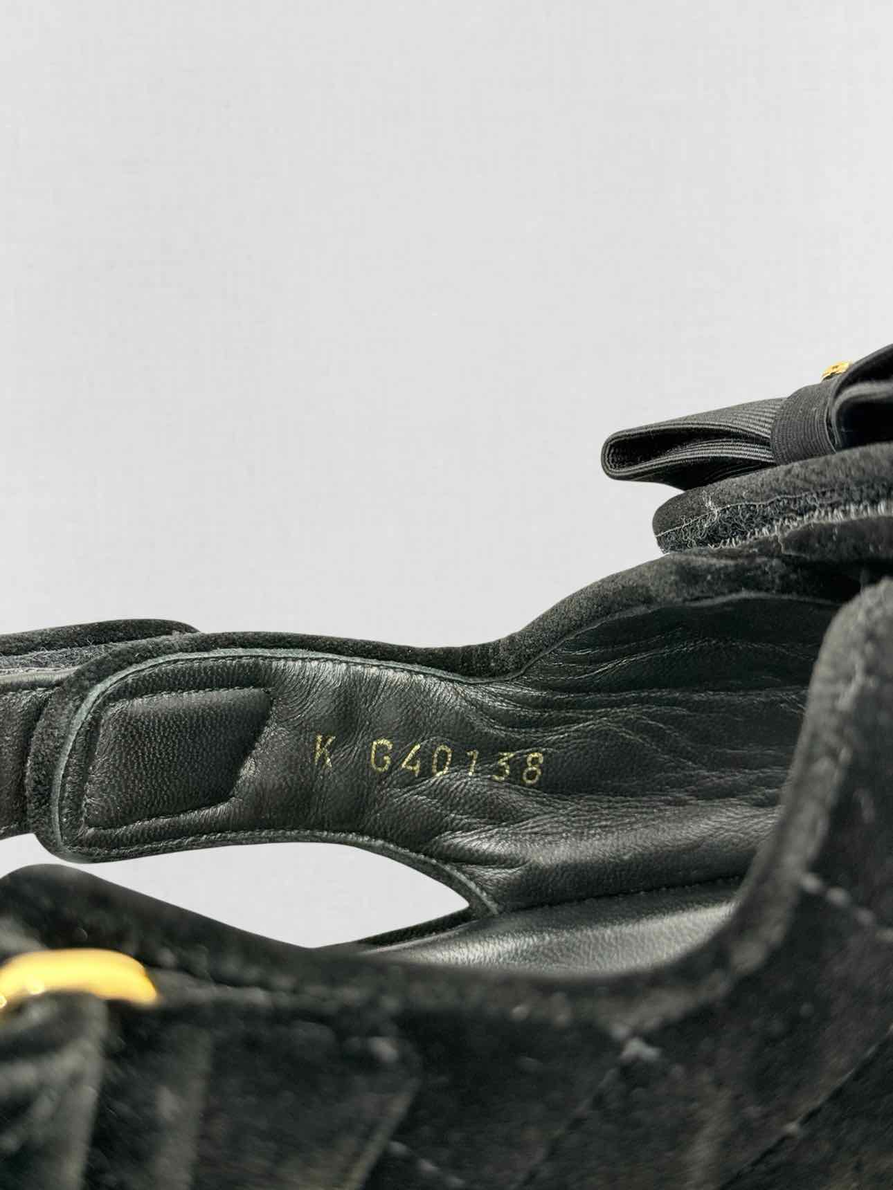 CHANEL Velvet Dad Black Quilted Size EU 42 Sandals