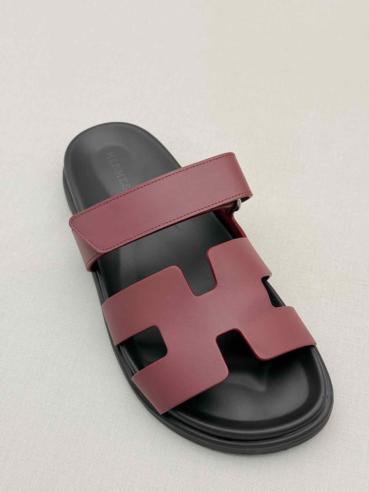HERMES Chypre Rouge H Size EU 38.5 Sandals