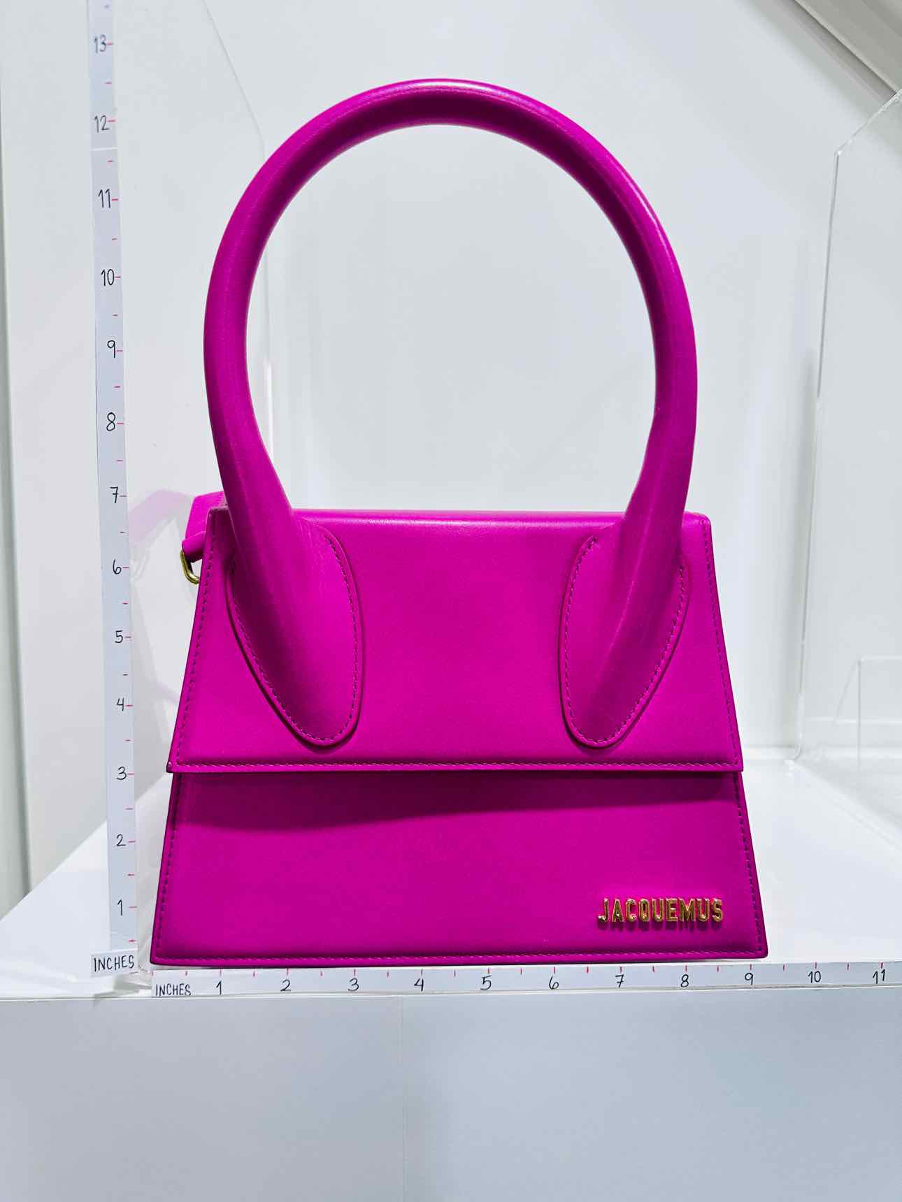 JACQUEMUS Grand Le Chiquito Pink Top Handle