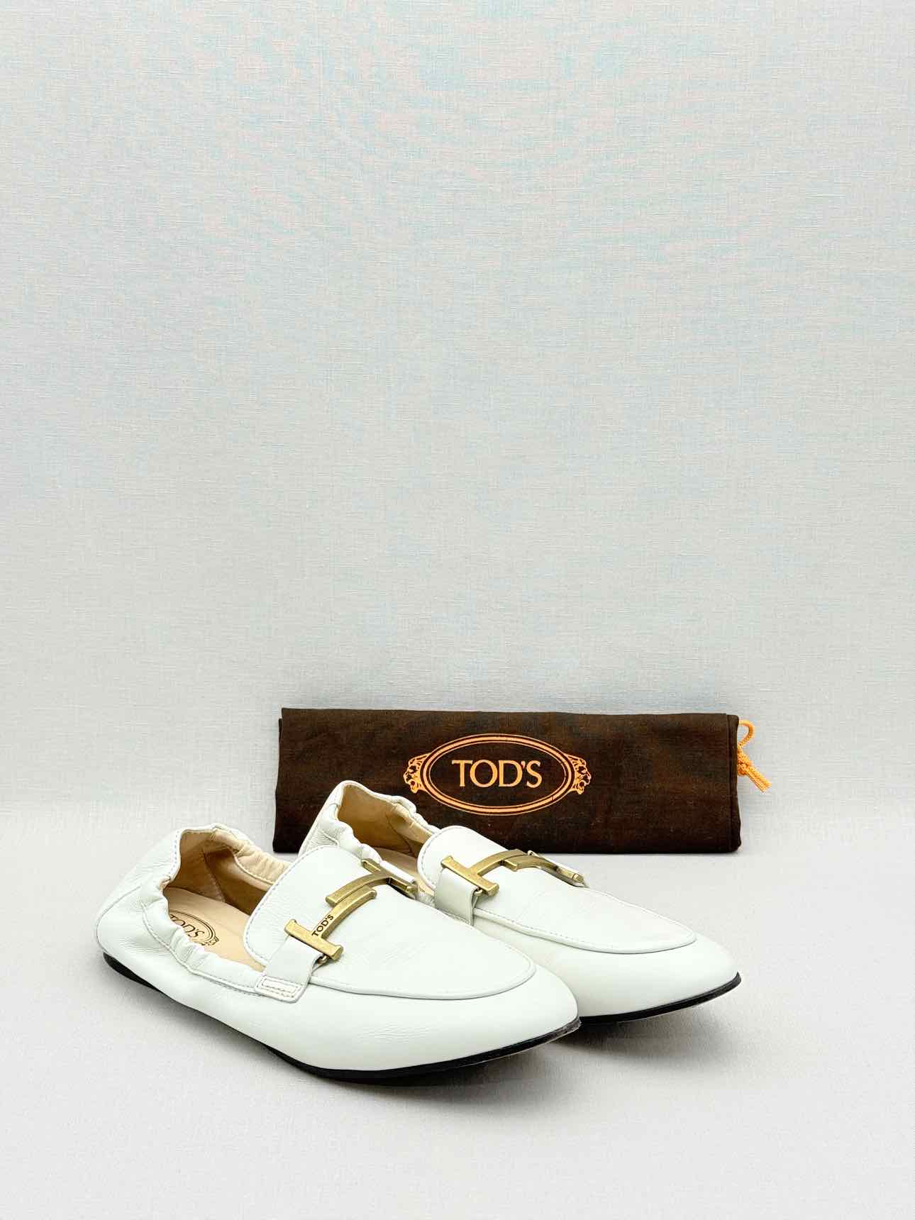 TOD'S White Size EU 38.5 Loafers