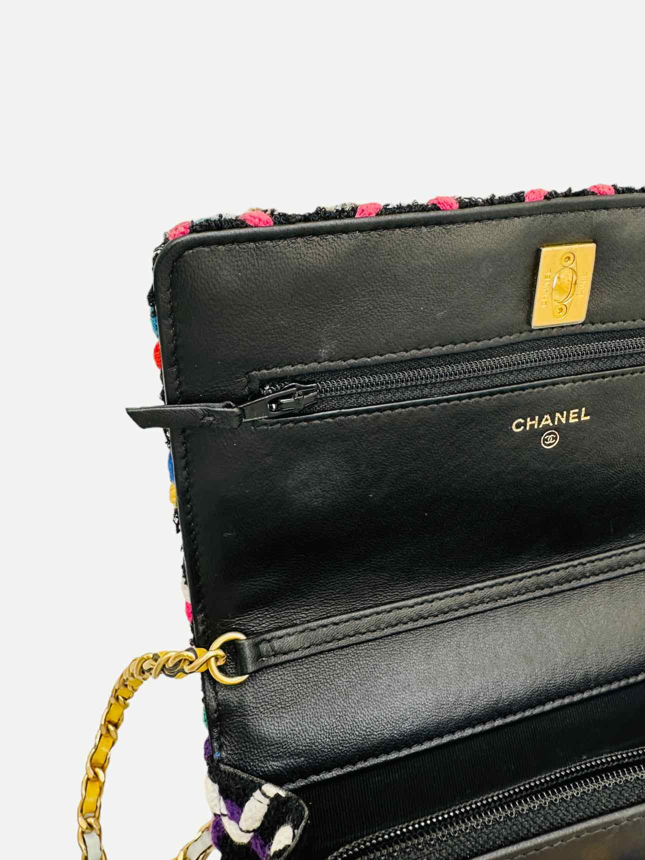 CHANEL Tweed Pearl Crush Black Multicolor Crossbody