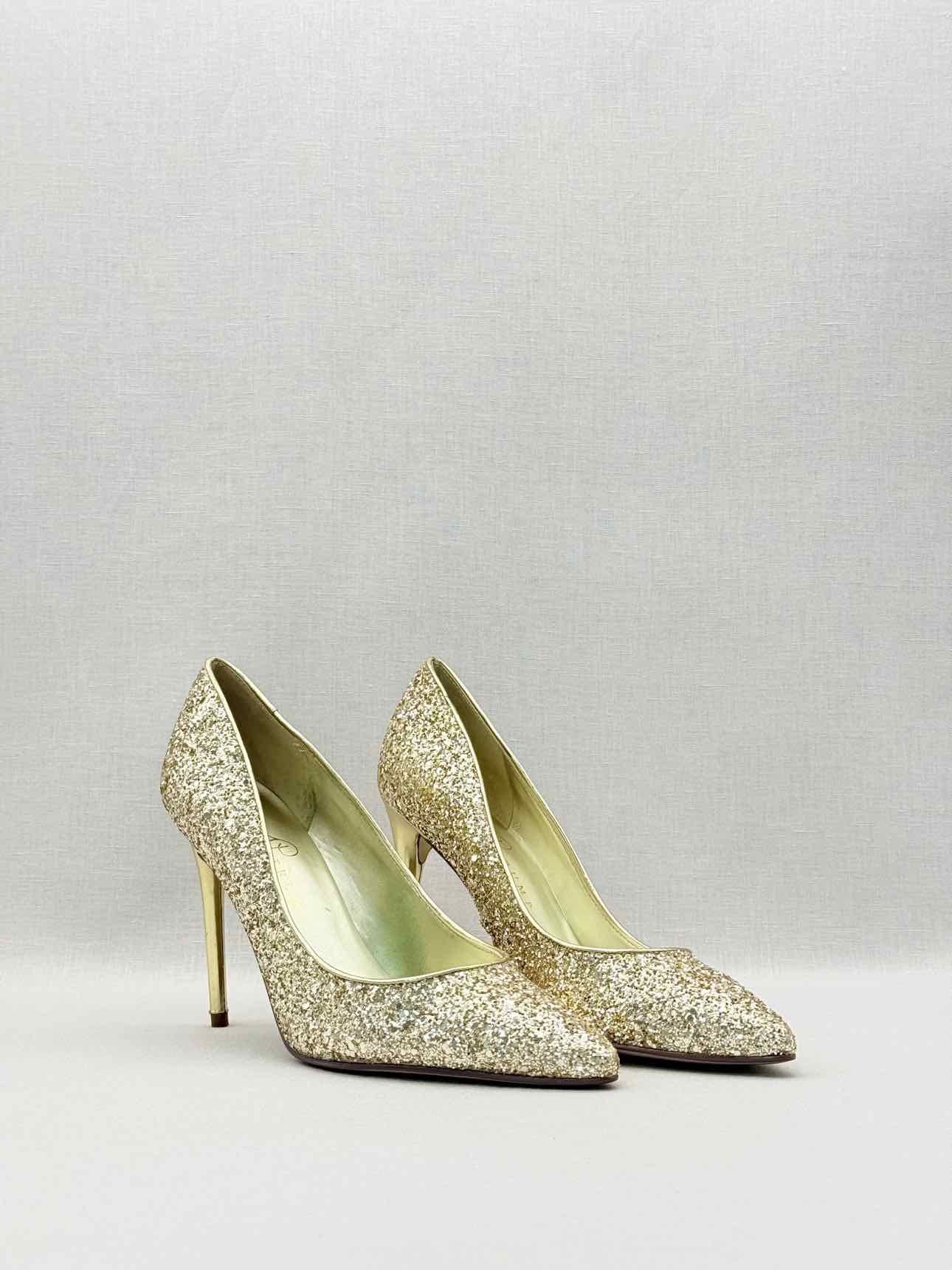 IVANKA TRUMP Carra Metallic Gold Size EU 37.5 Pumps