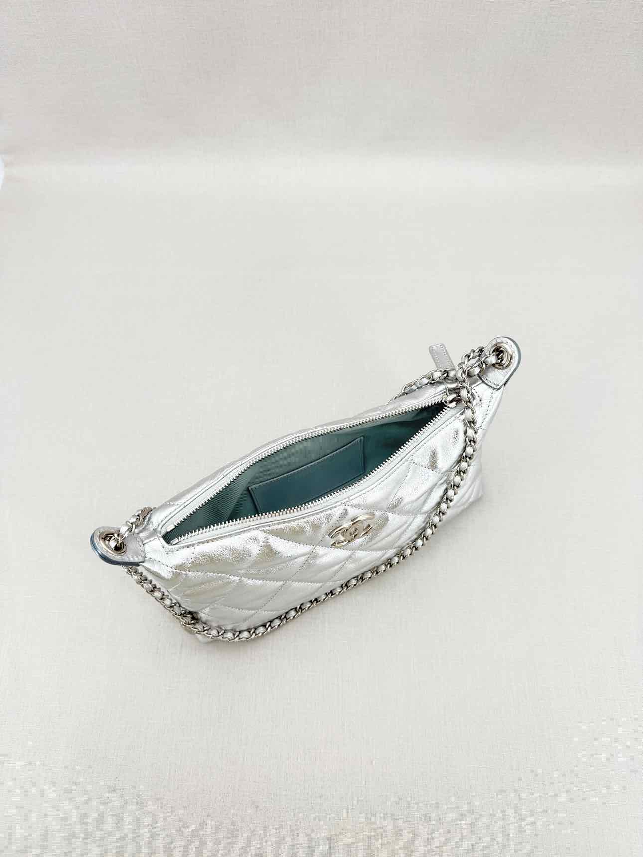 CHANEL Metallic Silver Hobo bag