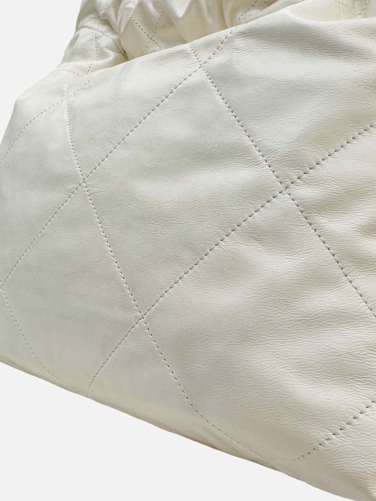 CHANEL 22 White Quilted Shoulder Bag