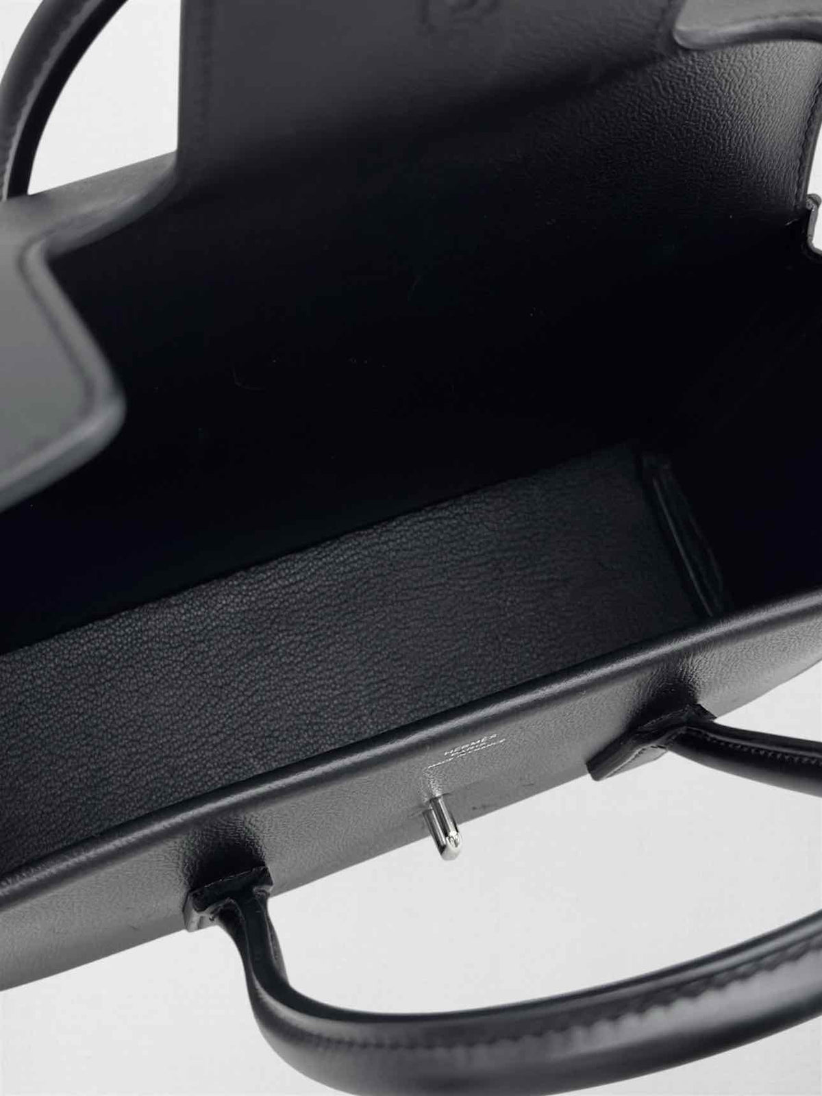 HERMES New Drag 22 Noir Top Handle