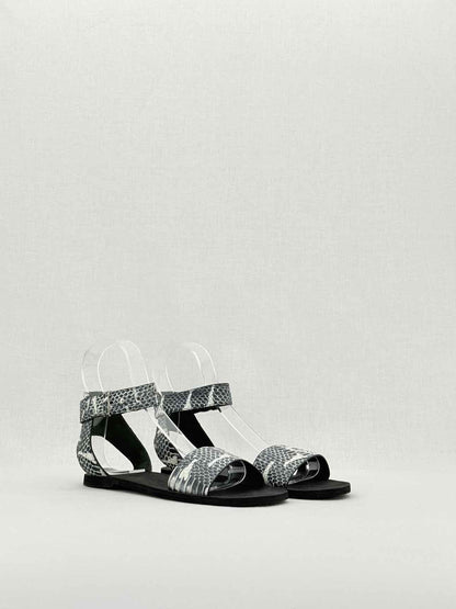 VINCE Black & White Snake Effect Size EU 37 Sandals
