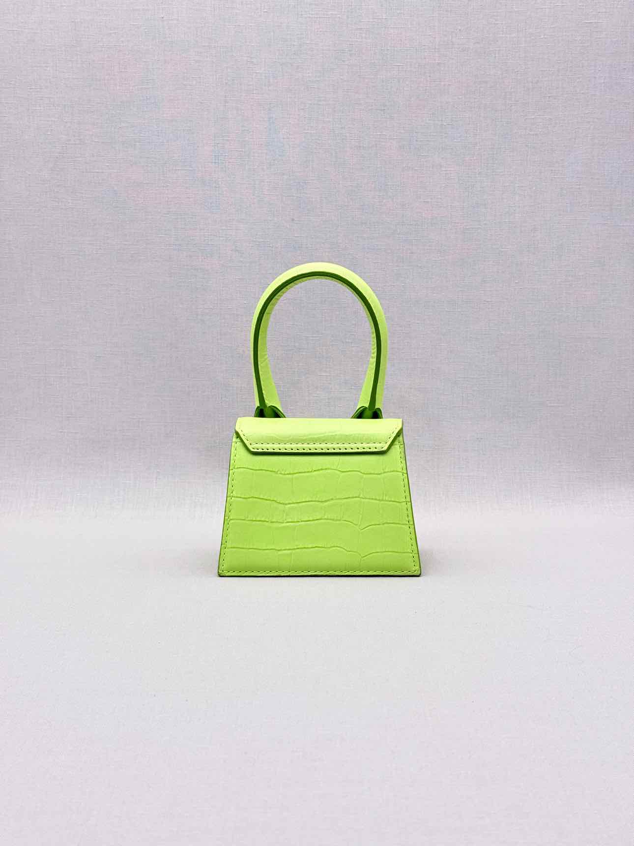 JACQUEMUS Le Chiquito Neon Green Top Handle
