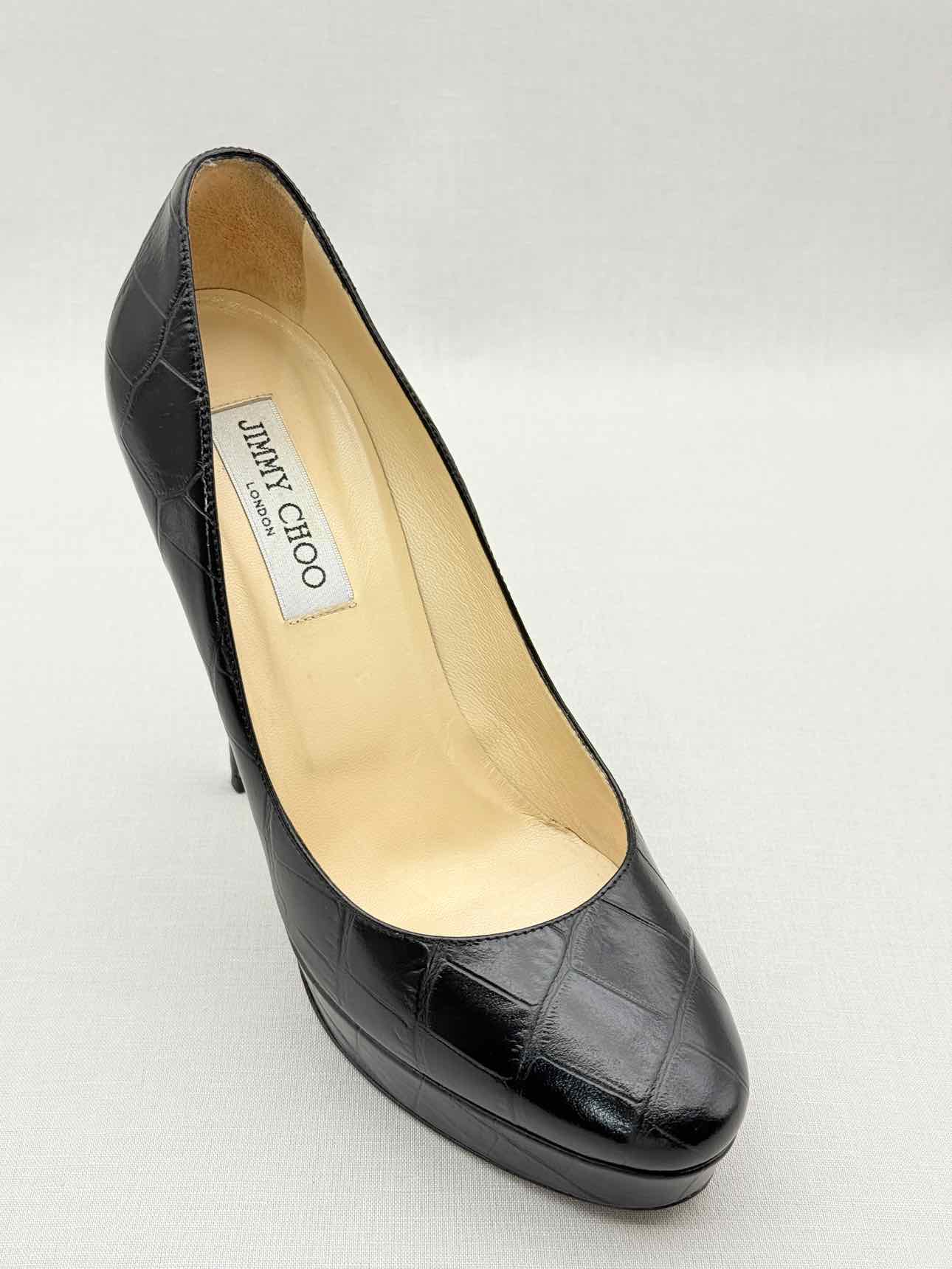 JIMMY CHOO Black Croc Embossed Size EU 39 Pumps