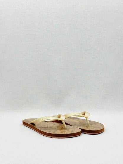 COACH Zak Gold Monogram Size EU 37-38 Flip flops